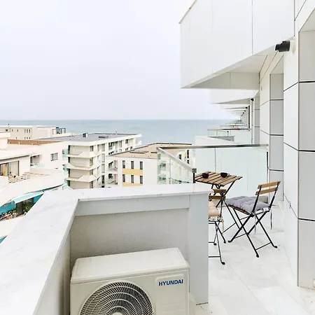 Daire La Playa In Infinity - Parking Mamaia