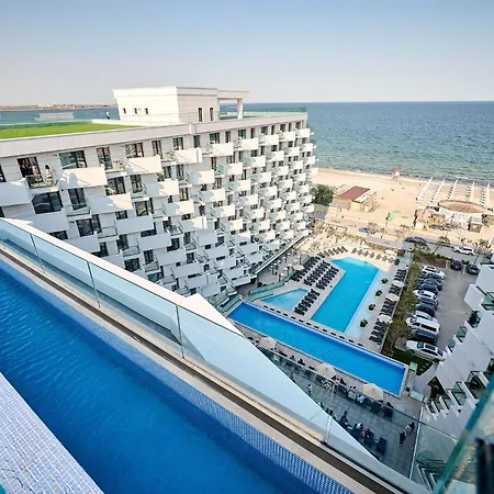La Playa In Infinity - Parking